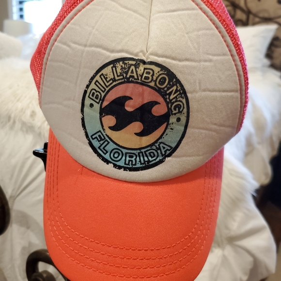 Billabong Hat - Picture 1 of 2